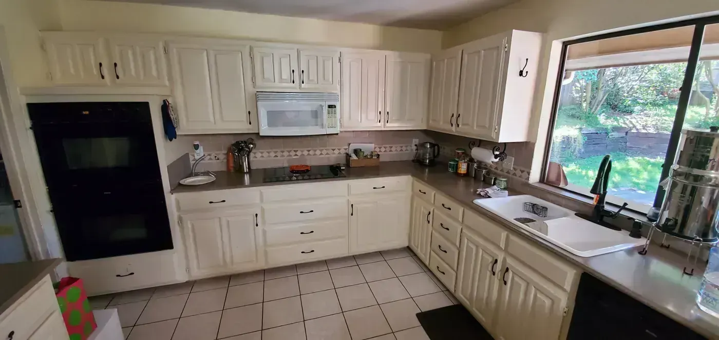 Kitchen Remodel before remodel by BNB Concepts